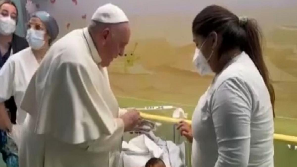 Papa Francis, hastanede üç gün kaldıktan sonra evine dönecek.